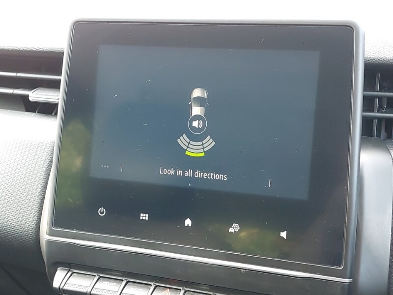 Used Renault Clio 2022 for sale - 78065638: Photo 12