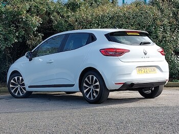 Used Renault Clio 2022 for sale - 78065638: Photo