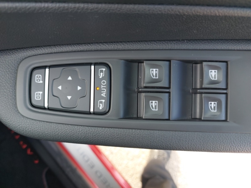 Used Renault Captur 2019 for sale - 76403737: Photo 17