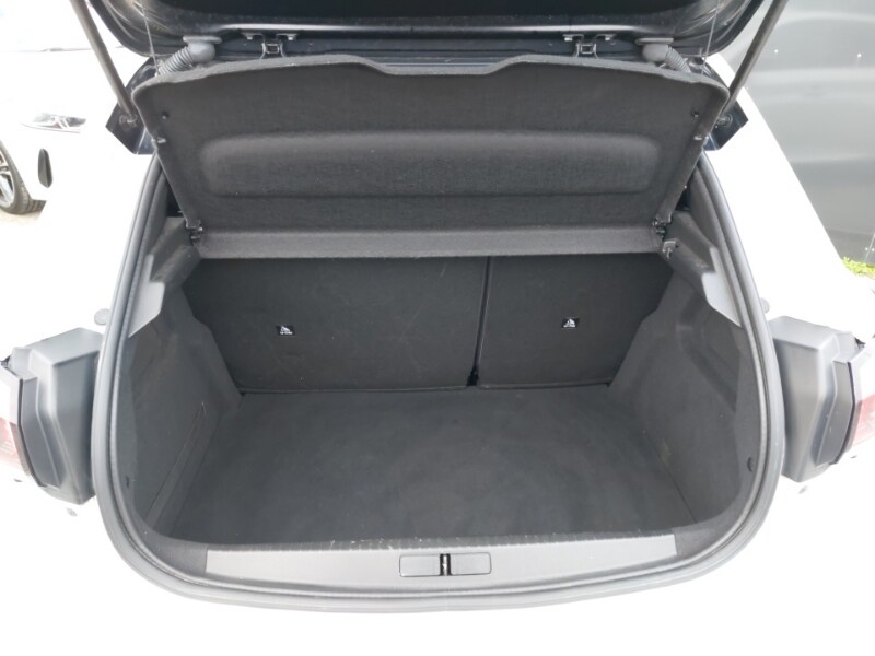 Used Peugeot 208 2020 for sale - 77234820: Photo 8