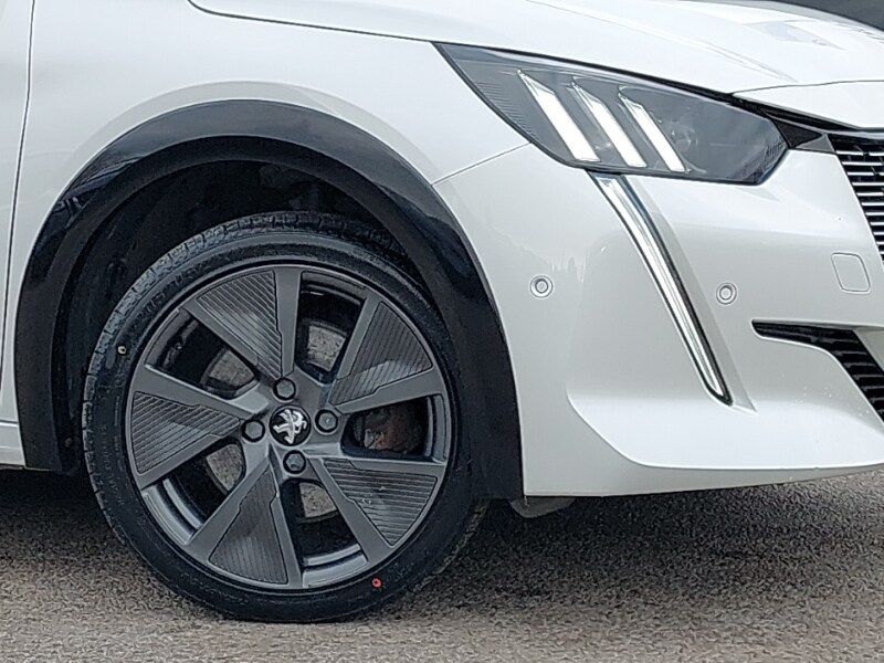 Used Peugeot 208 2020 for sale - 77234820: Photo 9