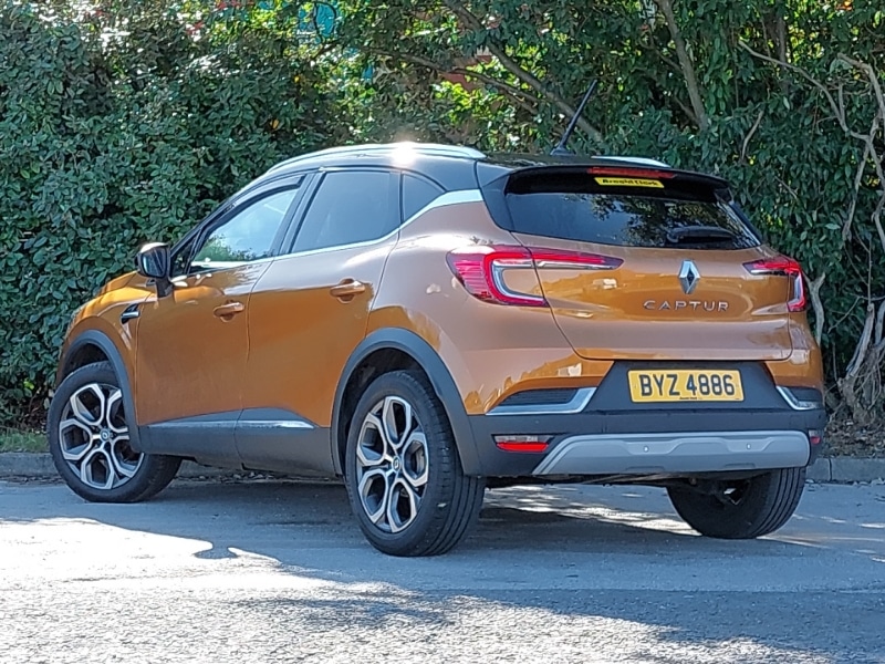 Used Renault Captur 2022 for sale - 76053424: Photo 3