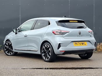 Used Renault Clio 2024 for sale - 79630889: Photo