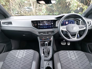 Used Volkswagen Polo 2024 for sale - 78071210: Photo