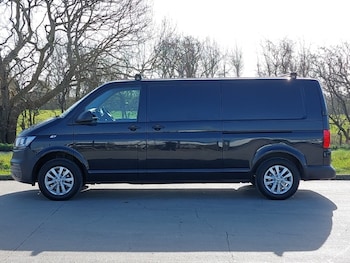 Used Volkswagen Transporter 2021 for sale - 77837550: Photo