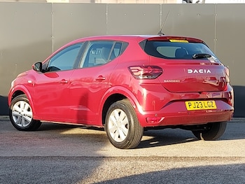 Used Dacia Sandero 2023 for sale - 77130017: Photo