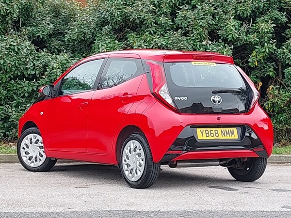 Used Toyota AYGO 2019 for sale - 76225761: Photo 3