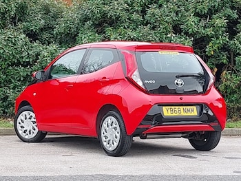 Used Toyota AYGO 2019 for sale - 76225761: Photo 3