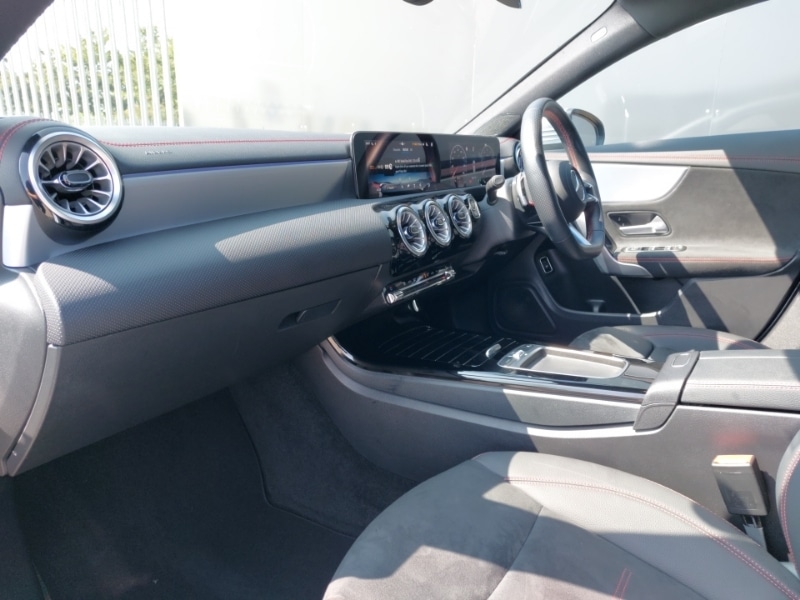 Used Mercedes-Benz CLA 2024 for sale - 76566816: Photo 5