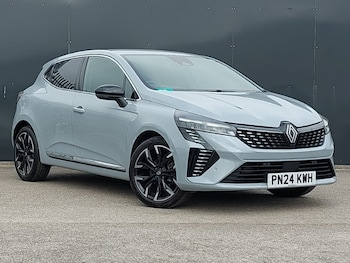 Used Renault Clio 2024 for sale - 78391356: Photo