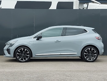 Used Renault Clio 2024 for sale - 78391356: Photo