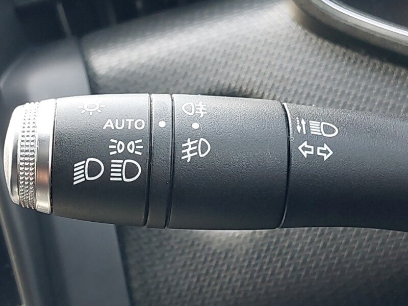 Used Renault Clio 2020 for sale - 77963931: Photo 17