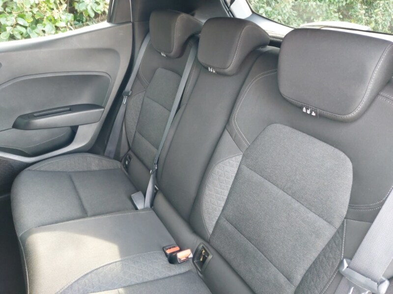 Used Renault Clio 2020 for sale - 77963931: Photo 6