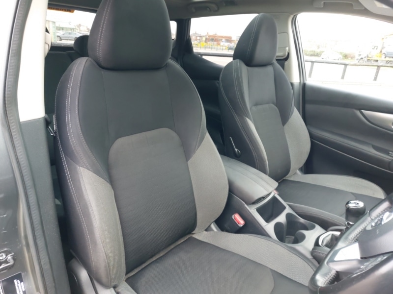 Used Nissan Qashqai 2017 for sale - 77873794: Photo 10