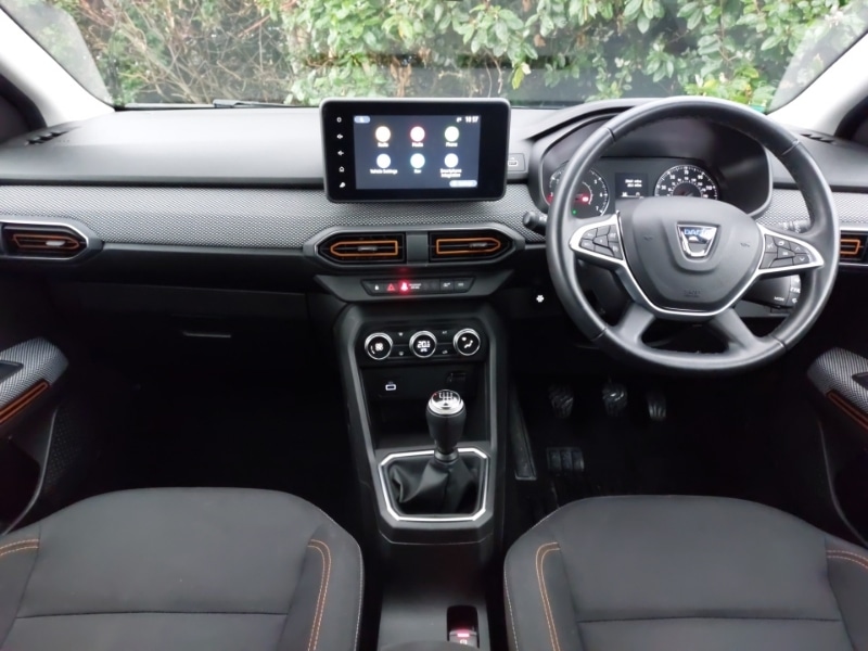 Used Dacia Sandero Stepway 2022 for sale - 76816439: Photo 2