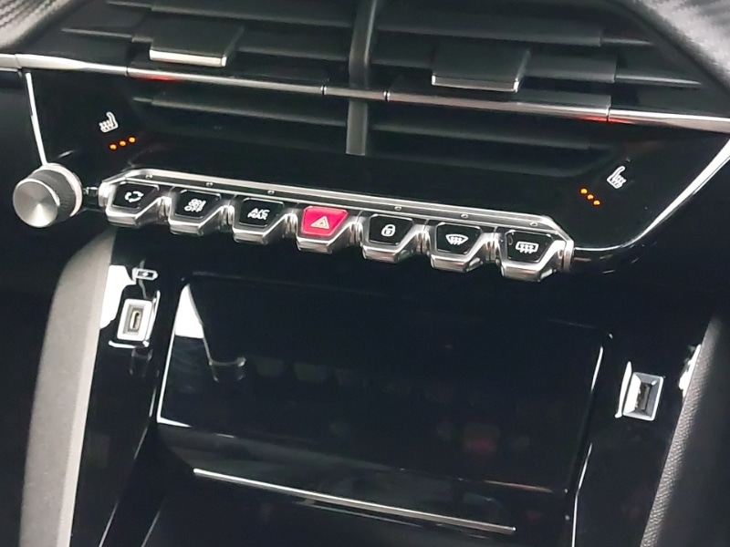 Used Peugeot 2008 2022 for sale - 76947193: Photo 15