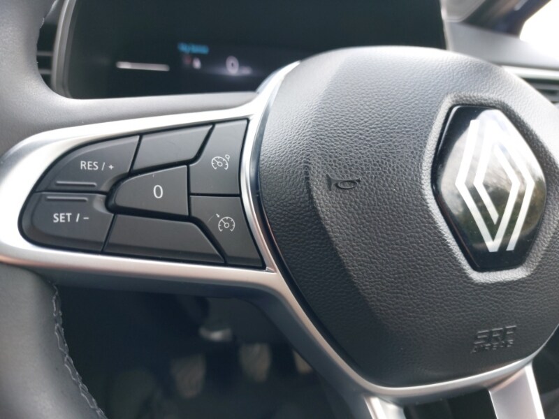 Used Renault Clio 2024 for sale - 76188374: Photo 16