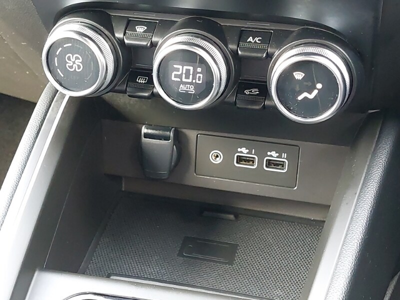 Used Renault Clio 2024 for sale - 76188374: Photo 19