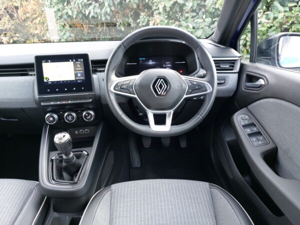 Used Renault Clio 2024 for sale - 76188374: Photo 7