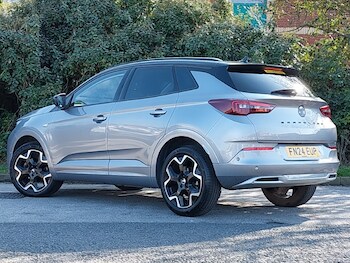 Used Vauxhall Grandland 2024 for sale - 77852328: Photo