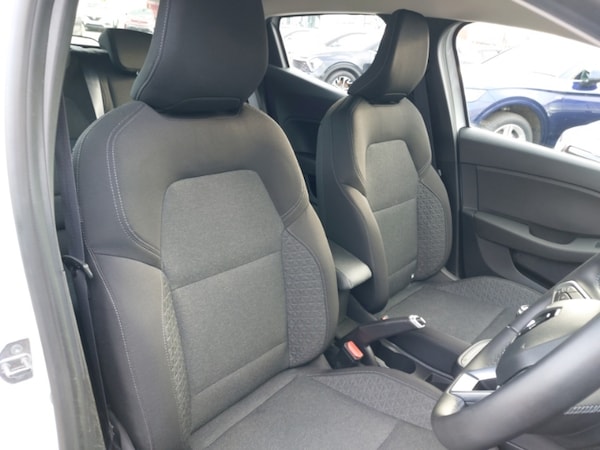 Used Renault Clio 2023 for sale - 76268883: Photo 10