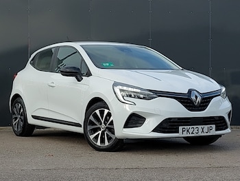 Used Renault Clio 2023 for sale - 76268883: Photo