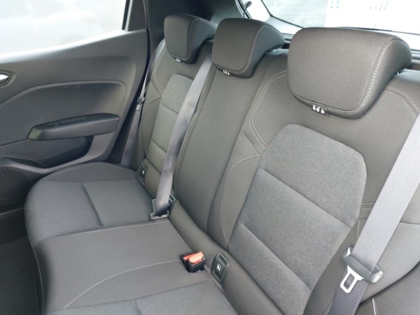 Used Renault Clio 2023 for sale - 76268883: Photo 6