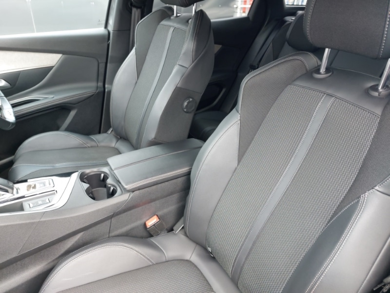 Used Peugeot 3008 2022 for sale - 77530736: Photo 5