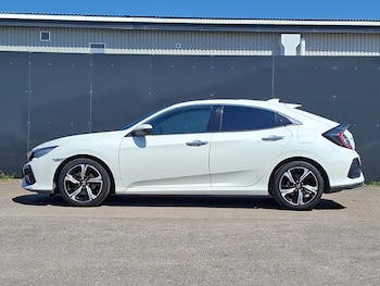 Used Honda Civic 2017 for sale - 79368168: Photo
