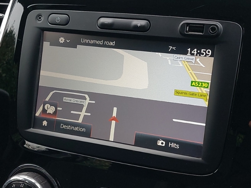 Used Renault Captur 2017 for sale - 77352290: Photo 12