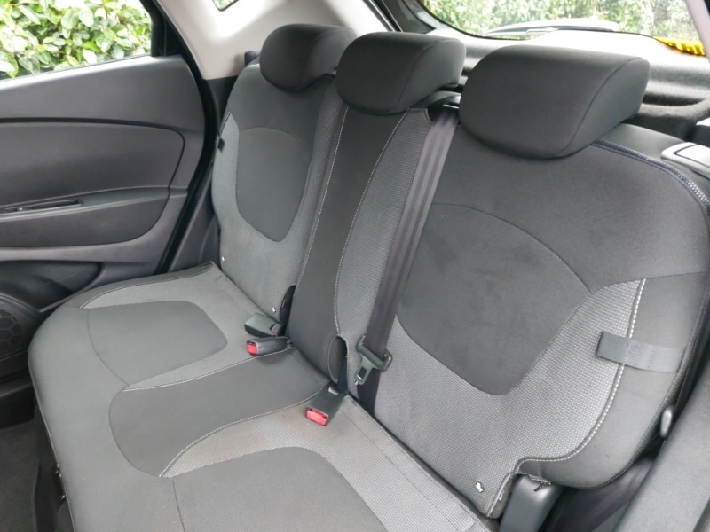 Used Renault Captur 2017 for sale - 77352290: Photo 6