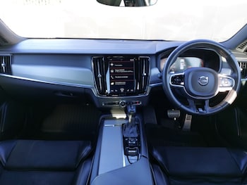 Used Volvo S90 2019 for sale - 76078671: Photo 2