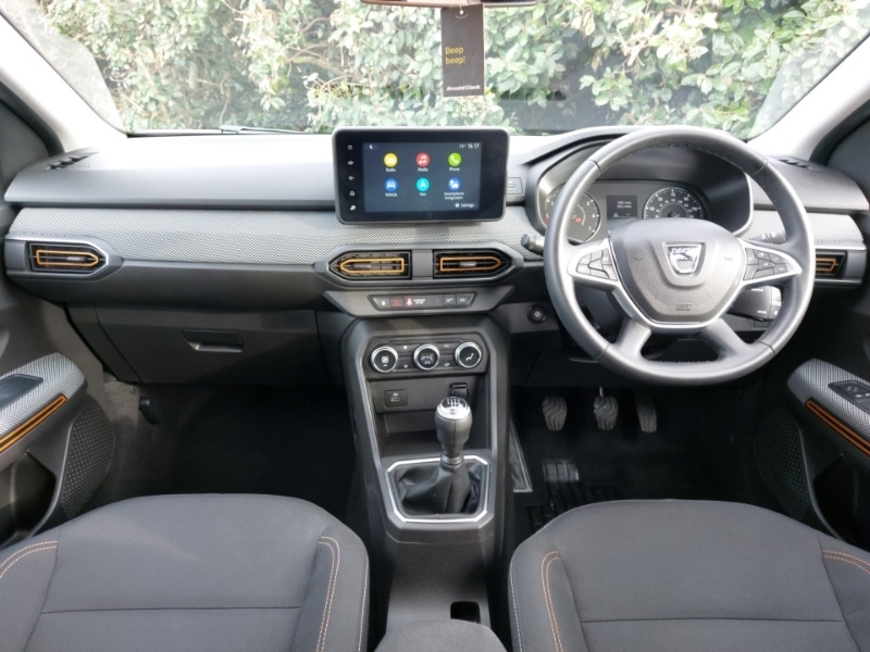 Used Dacia Sandero Stepway 2021 for sale - 77992509: Photo 2