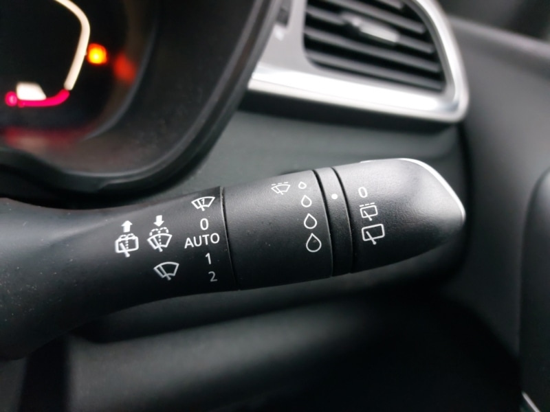 Used Renault Kadjar 2017 for sale - 76815899: Photo 17