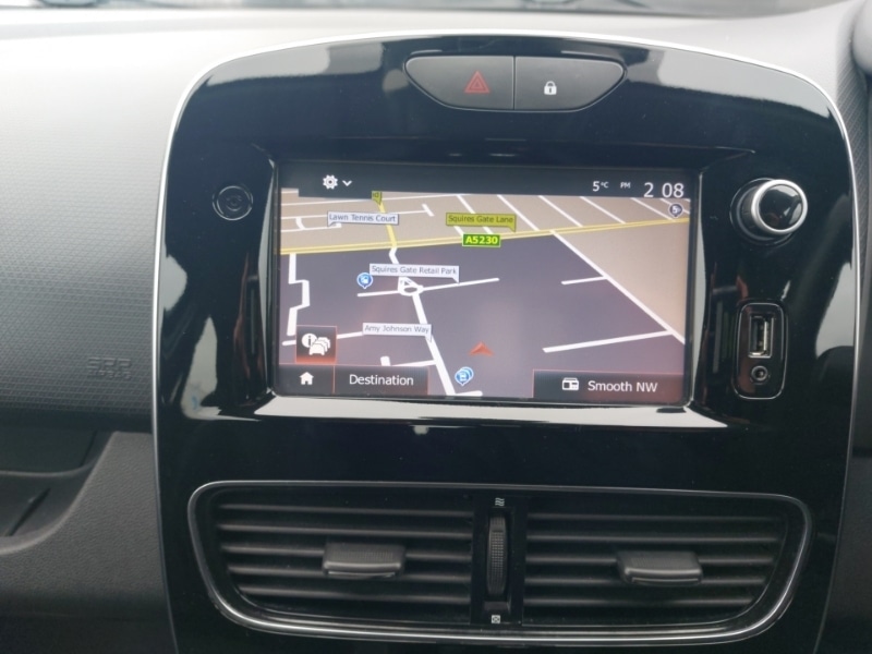 Used Renault Clio 2018 for sale - 77605729: Photo 10