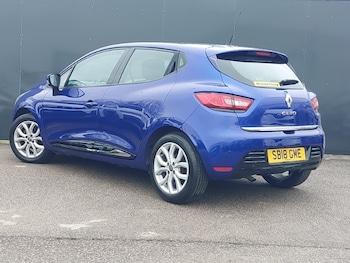 Used Renault Clio 2018 for sale - 77605729: Photo