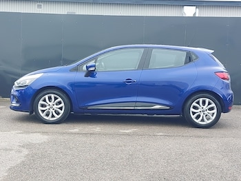 Used Renault Clio 2018 for sale - 77605729: Photo
