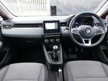 Used Renault Clio 2023 for sale - 78312180: Photo