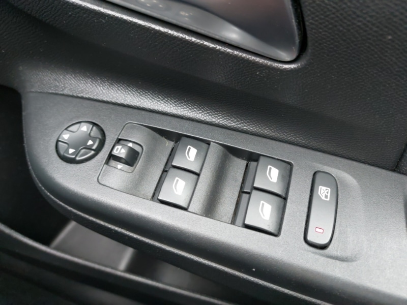 Used Vauxhall Corsa 2022 for sale - 76258475: Photo 18