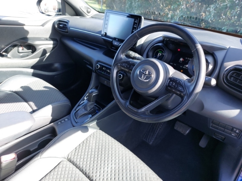 Used Toyota Yaris 2021 for sale - 77832136: Photo 11