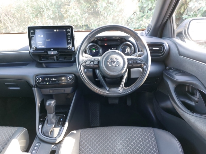 Used Toyota Yaris 2021 for sale - 77832136: Photo 7