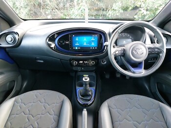 Used Toyota Aygo X 2023 for sale - 76947319: Photo