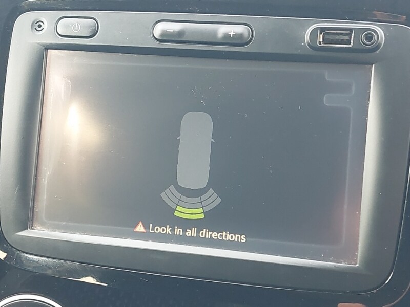 Used Renault Captur 2018 for sale - 77963928: Photo 12