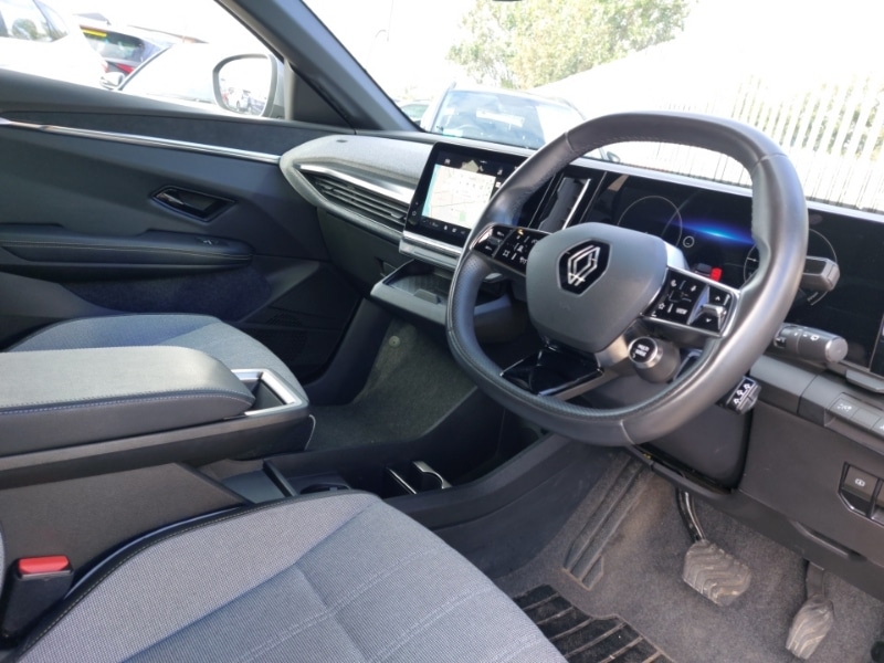 Used Renault Megane E Tech 2022 for sale - 76587271: Photo 11