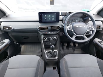 Used Dacia Sandero Stepway 2024 for sale - 78580053: Photo
