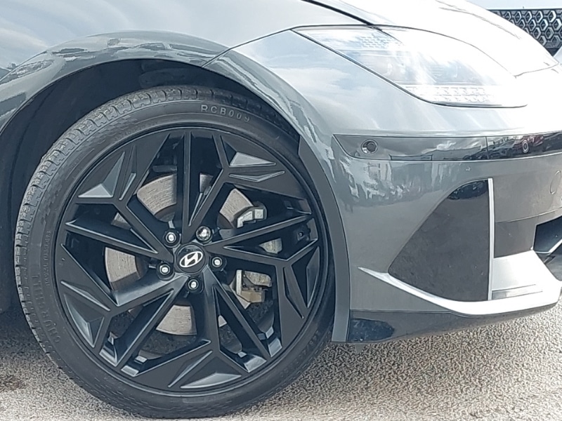 Used Hyundai IONIQ 6 2024 for sale - 76365316: Photo 9