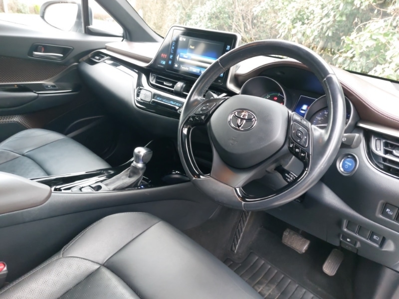 Used Toyota C-HR 2019 for sale - 77357762: Photo 11