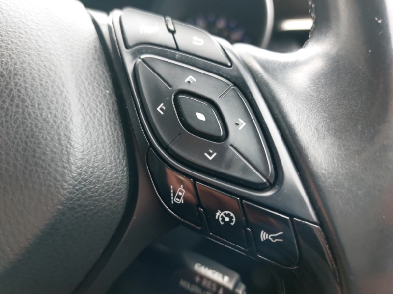 Used Toyota C-HR 2019 for sale - 77357762: Photo 18