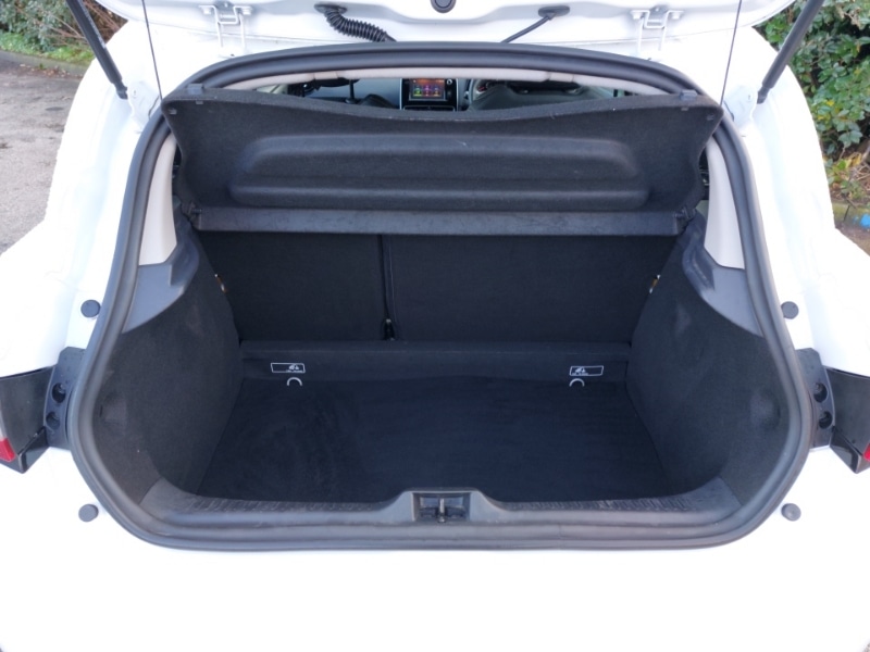 Used Renault Clio 2017 for sale - 77062500: Photo 8