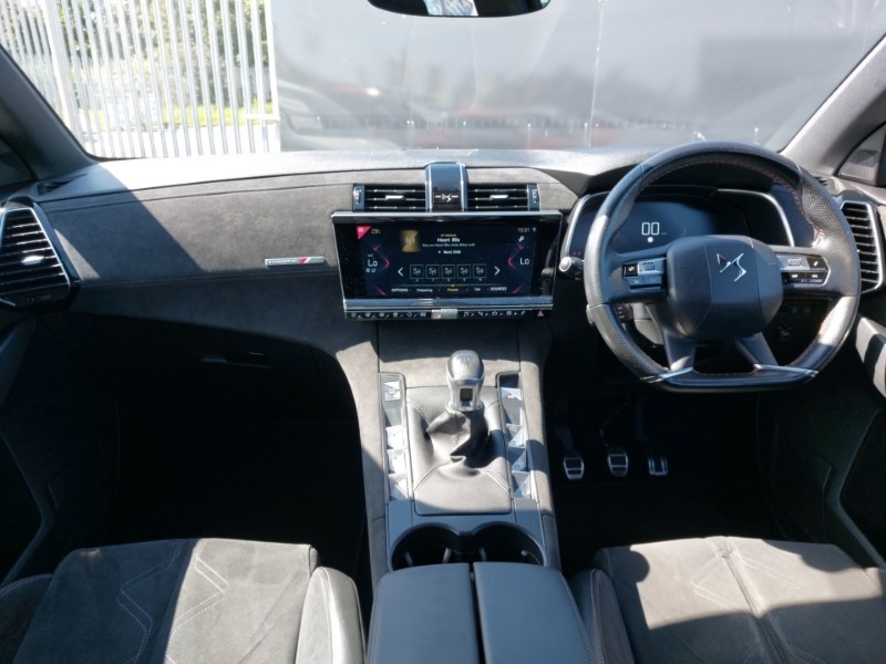 2019 DS Automobiles DS 7 1.2 PureTech Performance Line 5dr Hatchback Petrol Manu - Picture 2 of 19